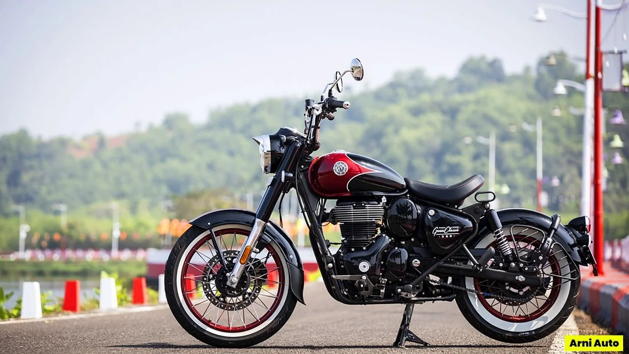 Royal Enfield Goan Classic Rave Red